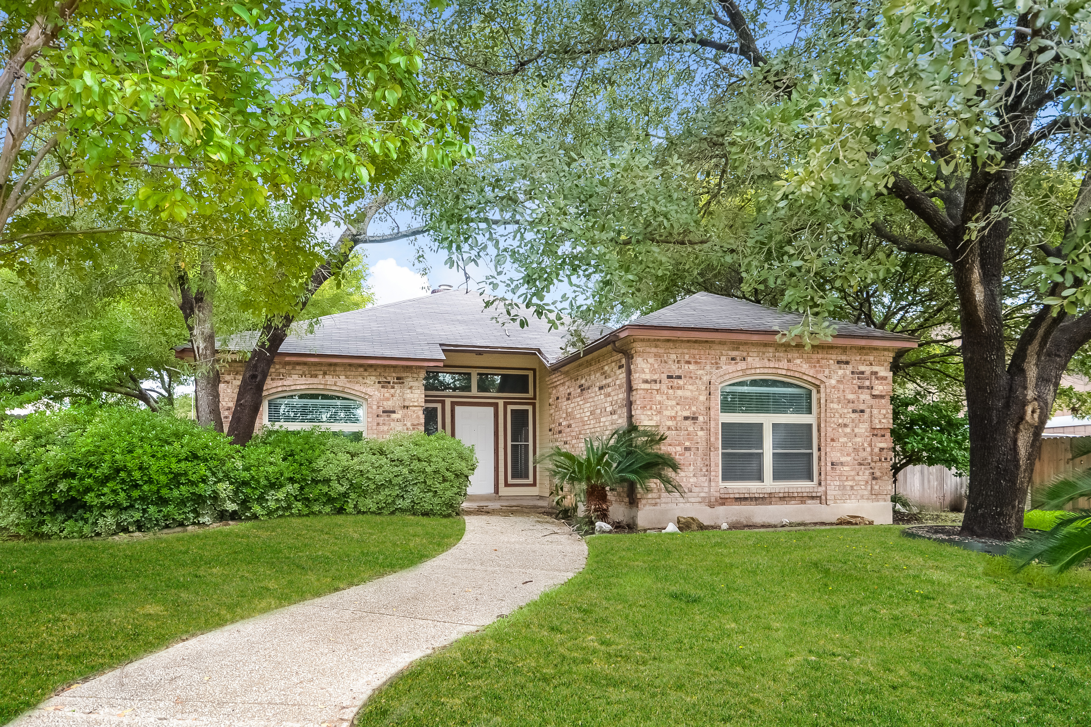 4231 Clear Lake Dr San Antonio, TX 78217
